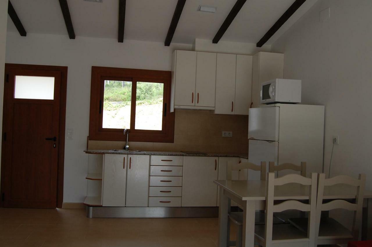 Mas Boronat Resort Salomo Quarto foto